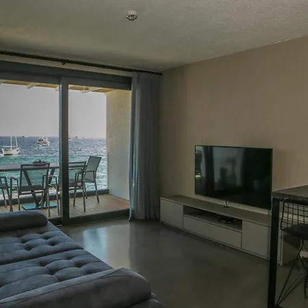 Surfer Caravan Gastro Pub Suites- Adults Only Appartement